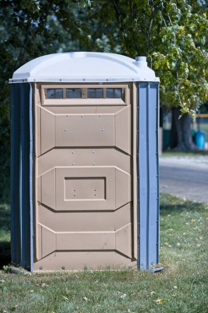 Best Sanitation services for porta potties  in Emmetsburg, IA